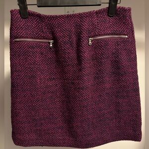 Loft mini skirt